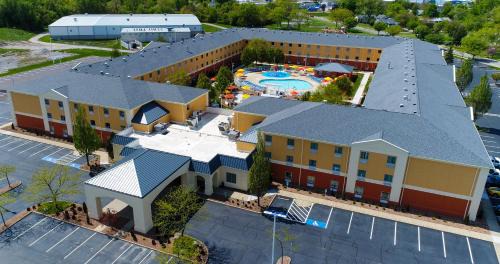 Sandusky Hotel | Cedar Point's Express Hotel