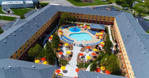 Sandusky Hotel | Cedar Point's Express Hotel