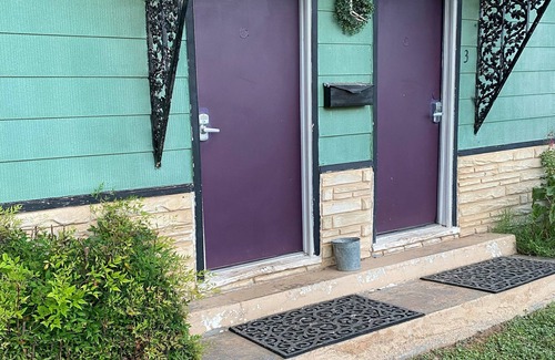 San Saba Cabin | Cedar Sage Suite @ Wildflower Lodge