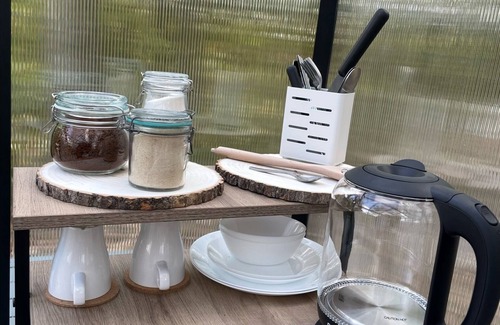 Decorah Apartment | Cedar Springs Greenhouse