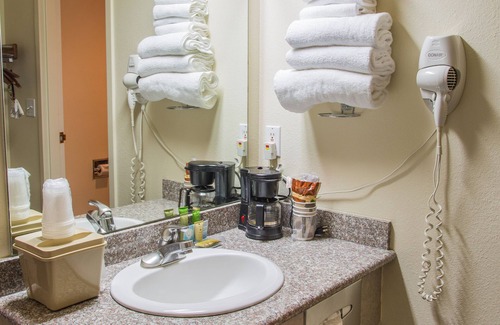Monitor Hotel | Cedars Inn