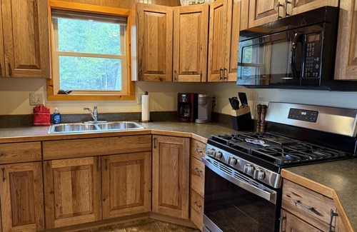 Drummond House | Cedarside @ Captain's Cove on Drummond Island
