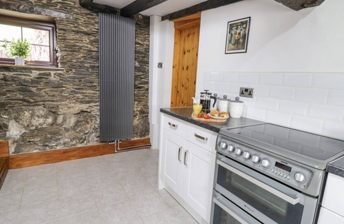 Machynlleth Cottage | CEFN, pet friendly, character holiday cottage in Mallwyd