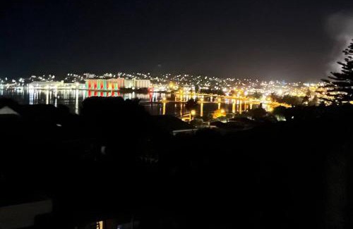 Port Lincoln House | Celestial Heights - Stunning Views of City & Bay