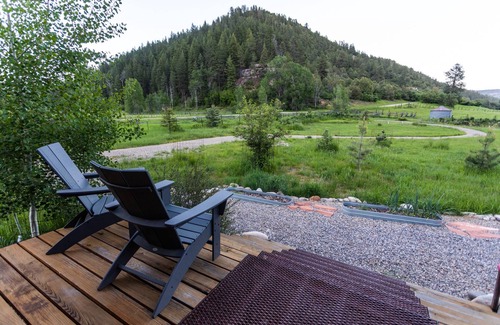 Dolores House | Celestial Sights in a Tiny House Getaway - Unit 2