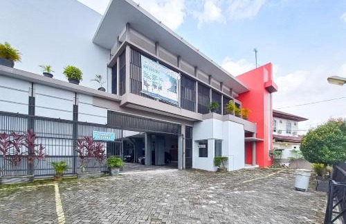 Pekanbaru Hotel | Cemara House Syariah RedPartner