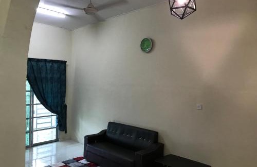 Muar House | Cempaka Homestay Muar