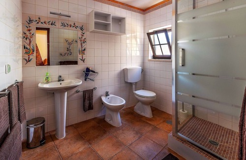 Silves Bed & Breakfast | Centrally located 4 star bed and breakfast with modern and comfortable rooms