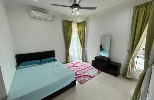 Kampung Sekati House | Cendana Residence Homestay 1 Manir Kuala Terengganu