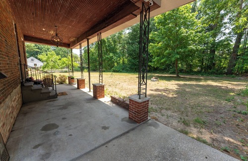 Fruitport House | Centrally located remodeled craftsmen home between Muskegon and Grand Haven.