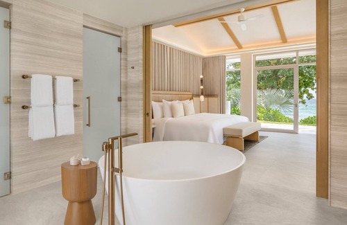 Chaweng City Center Hotel | Centara Reserve Samui
