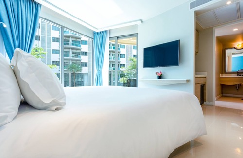 Tha Thaewawong Hotel | Centara Sonrisa Residences & Suites Sriracha