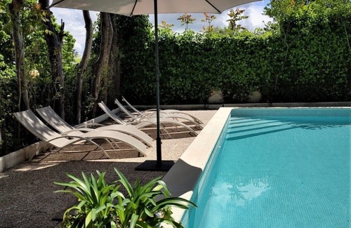 Miraflores de la Sierra House | Centenary Villa on the edge of mountain village near Madrid