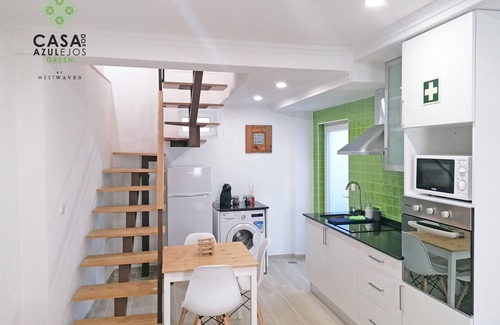 Peniche de Cima House | Center City House "Tile House - Green"