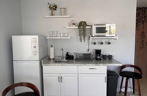 Flagami House | Center of Miami, Nearby Airport, Downtown, Brickell, Wynwood, Beaches and Kaseya