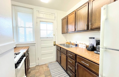 St. Louis Apartment | Center of Saint Louis with Beauty