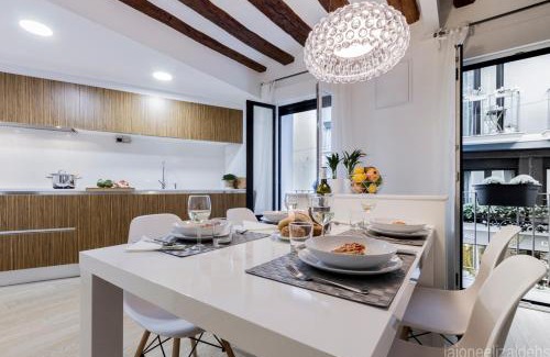 Old Town Apartment | Center Pamplona Apartment UAT00537