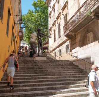 Figueres Apartment | Center Plaza Figueres