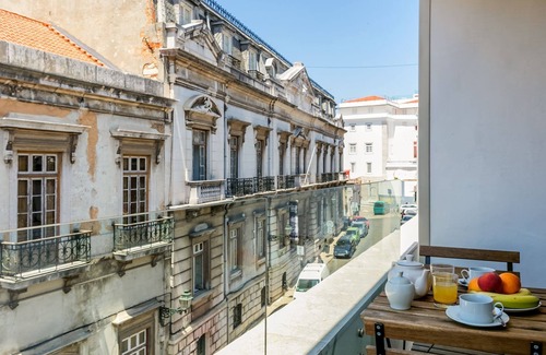 Bairro Alto Apartment | Central 2BDR Apartment with Balcony by LovelyStay
