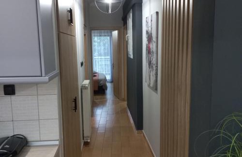 Serres Apartment | Central 3 Modern Apartment with FREE parking
