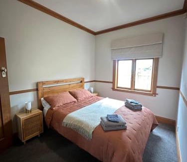 Palmerston North House | Central 3bedroom home