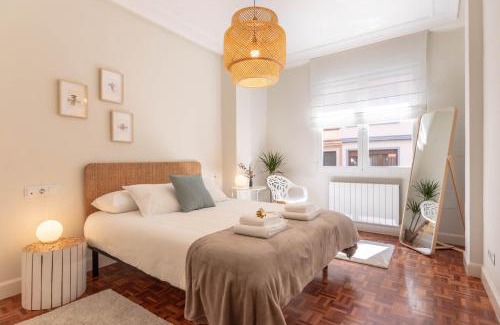 Castanos Apartment | CENTRAL AND CHARMING - Guggenheim & Old Town Bilbao