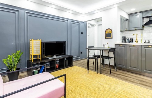 Rasimpasa Apartment | Central and Modern Flat Near Moda Coast in Kadikoy