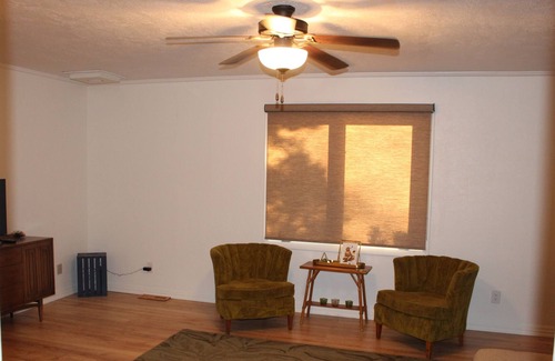 Belt House | Central and Roomy location
