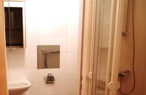 Kaisermuhlen Apartment | Central and yet on the beach
