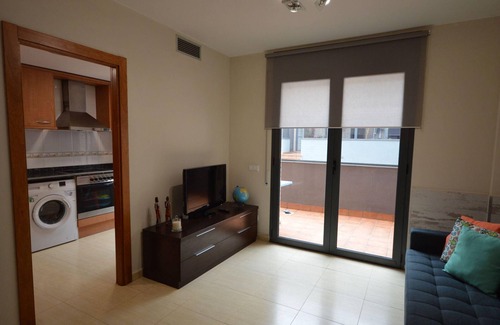 Sant Pere Pescador Apartment | Central Apartment with Pool, Garden, WiFi, A/C & Terrace – Ideal for Families