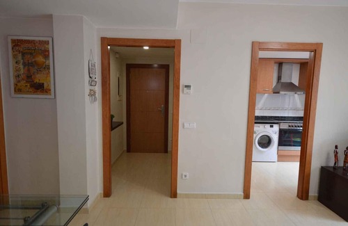 Sant Pere Pescador Apartment | Central Apartment with Pool, Garden, WiFi, A/C & Terrace – Ideal for Families