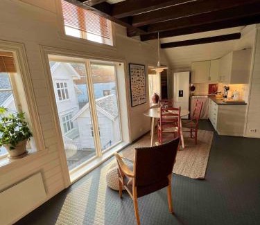 Egersund Apartment | Central apartment with a loft in the middle of Egersund city center