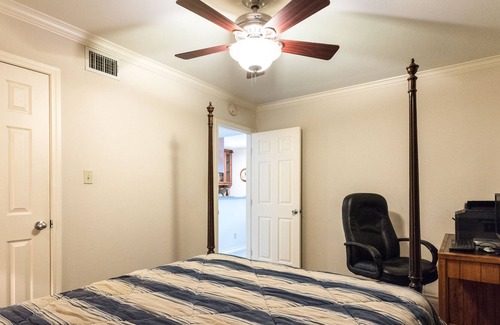 Hancock Apartment | Central Austin Condo, Hyde Park