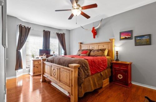 North University Apartment | Central Austin Ranch Home Near UT, ACL & Formula 1