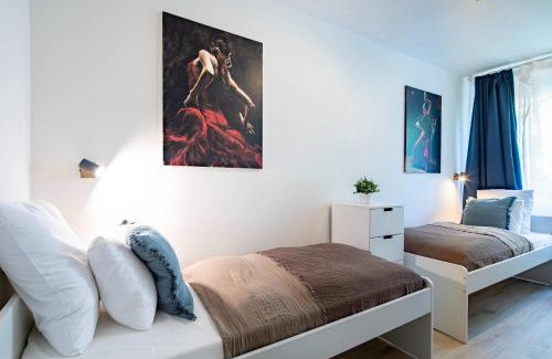 Taban Apartment | Central - Balcony - Comfy - Green
