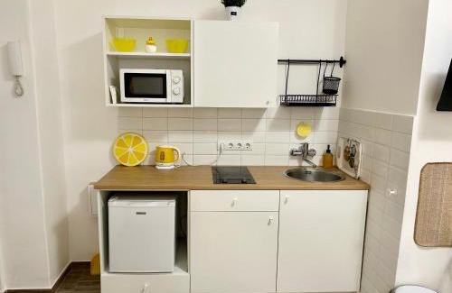 Csarnok negyed Apartment | Central Boulevard Apartman