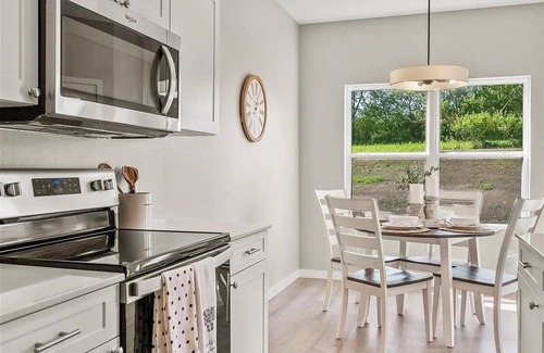Cedar Falls House | Central Cedar Falls Townhome - Family Friendly!