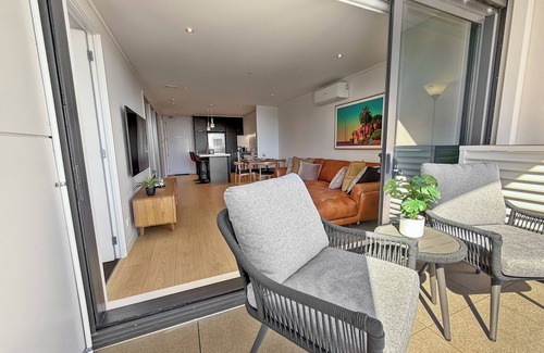 Auckland Central Business District Apartment | Central Centro l Gorgeous 2-Bed Apt l Insane Views