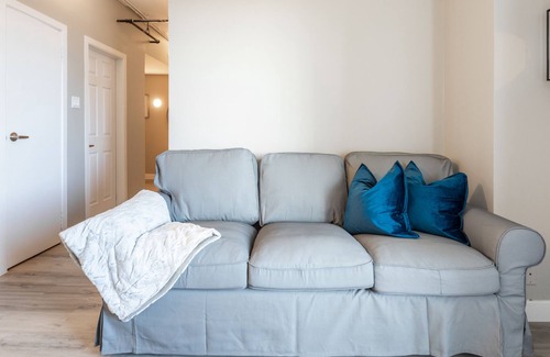 Sainte-Marie Apartment | Central charming,1BR Getaway