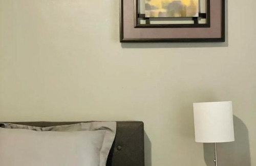 Evansville Apartment | Central Chic on Washington