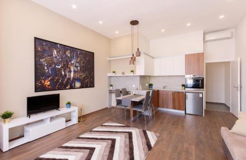 Jozsefvaros Apartment | Central City Apt in the Jewish Quarter with FREE PARKING