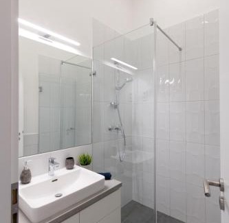 Jozsefvaros Apartment | Central City Apt in the Jewish Quarter with FREE PARKING