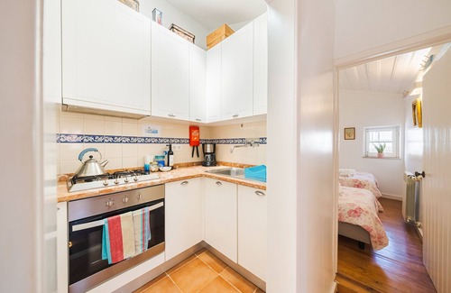 Misericordia Apartment | Central Cosy Apartment with Terrace in Green Street