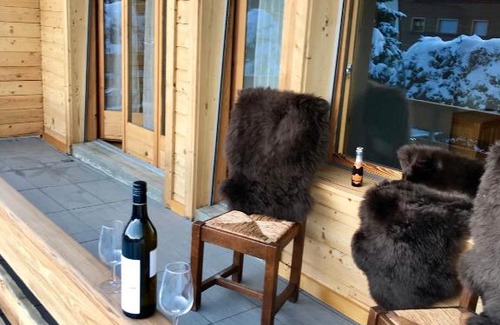 Verbier Apartment | Central, Cosy, Sunny & Sauna