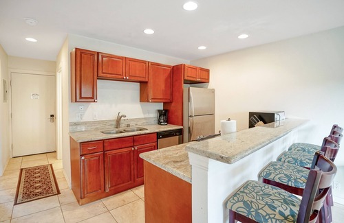 Wailua Condo | Central, Cozy 2 BR (Heart of Kapaa)