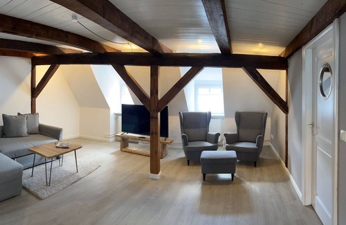 Stralsund Apartment | Central, cozy and Nordic: city apartment, 10 minutes walk to the Ozeaneum