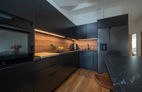 Kadriorg Apartment | Central & Cozy Rooftop Flat