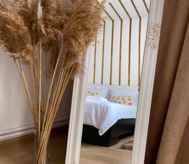Hunedoara Apartment | Central Crib