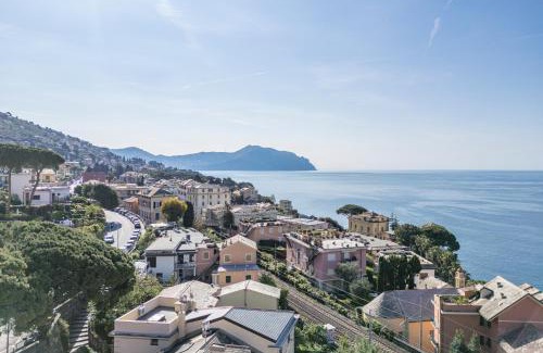 Bogliasco Apartment | Central Design Flat With Parking, Bogliasco