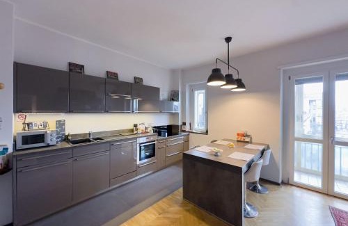 Aurora Apartment | Central Domus Palatina